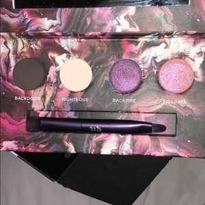 URBAN DECAY URBAN ADDICTIONS PALETTE